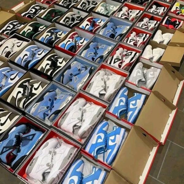 quality Nike sneakers pallet