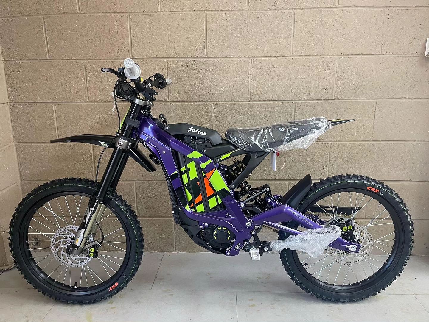 surron-light-bee-x-purple.jpg Surron Light Bee X Purple - Image 1