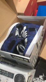 JOURNEYS SHOES Pallet - Image 8