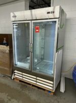 Glass Door Reach-In Freeze pallets for sale - Image 4