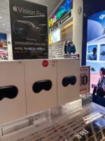 APPLE VISION PRO pallet for sale