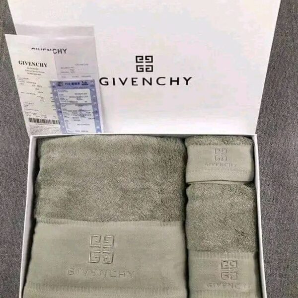 Towels Pallets for sale