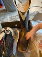 Cowboy Boots Pallet Liquidation - Image 31