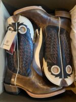 Cowboy Boots Pallet Liquidation - Image 32