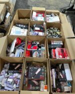 Wholesale Makeup Pallets for sale