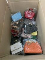 Female Handbags pallets for sale - Image 2