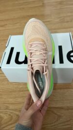 Lululemon shoes pallets for sale - Image 5