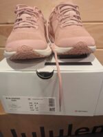 Lululemon shoes pallets for sale - Image 3