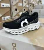Wholesale On Cloud Sneakers Liquidation Pallets - Image 12
