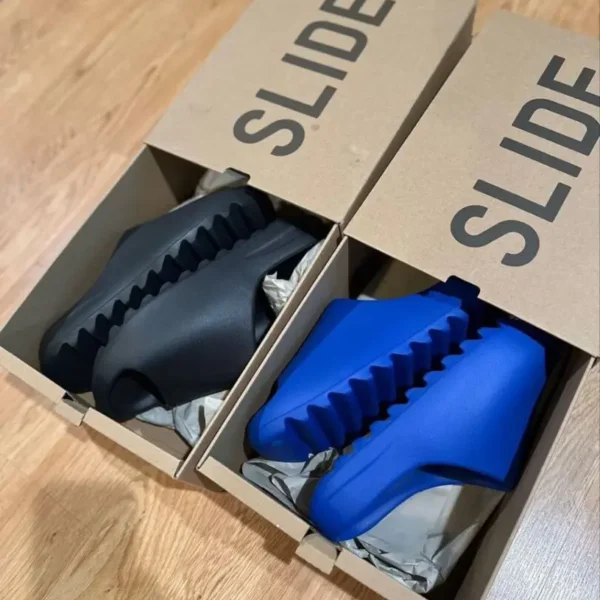 Wholesale Yeezy Slides Pallets