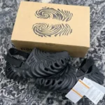 Crocs Sandals Pallet for sale - Image 17